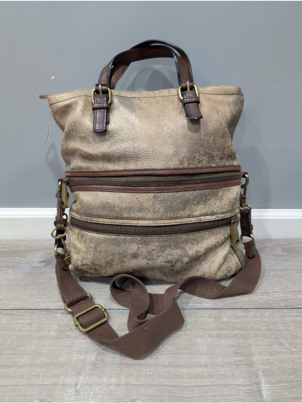 Fossil Explorer Leather Tote Pewter Fold over Messenger Bag Distressed Gold